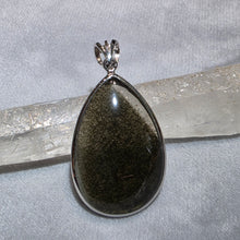 Load image into Gallery viewer, Green Phantom Quartz Pendant – Growth, Healing &amp; Wealth Accumulation
