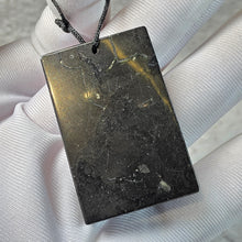 Load image into Gallery viewer, Shungite Pendant – 次石墨吊坠
