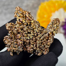 Load image into Gallery viewer, Iridescent Native Copper Specimen (Hubei, China) – 湖北天然彩虹原生铜矿标本
