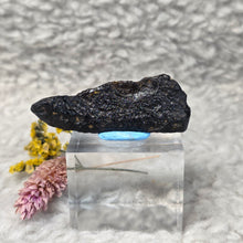 Load image into Gallery viewer, Indonesian Tektite – Transformation &amp; Cosmic Energy
