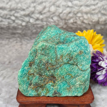 Load image into Gallery viewer, Raw Amazonite Display (Brazil) – 巴西天河石原石摆件
