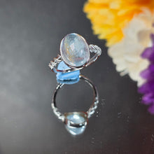 Load image into Gallery viewer, Aquamarine Ring (Adjustable) – 海蓝宝可调节戒指
