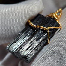 Load image into Gallery viewer, Raw Black Tourmaline Wire Wrapped Pendant – 巴西黑碧玺原石绕线吊坠
