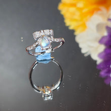 Load image into Gallery viewer, Top Grade Moonstone Ring (Adjustable) – 顶级月光石可调节戒指
