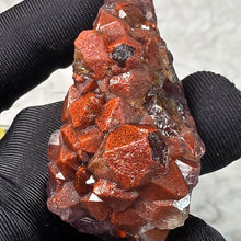 Load image into Gallery viewer, Brazilian Auralite Cluster Display – 巴西极光23水晶簇摆件
