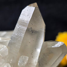 Load image into Gallery viewer, Clear Quartz Cluster Display (Green Ridge, Washington, USA) – 美国华盛顿州 Green Ridge 天然透明水晶簇矿物摆件
